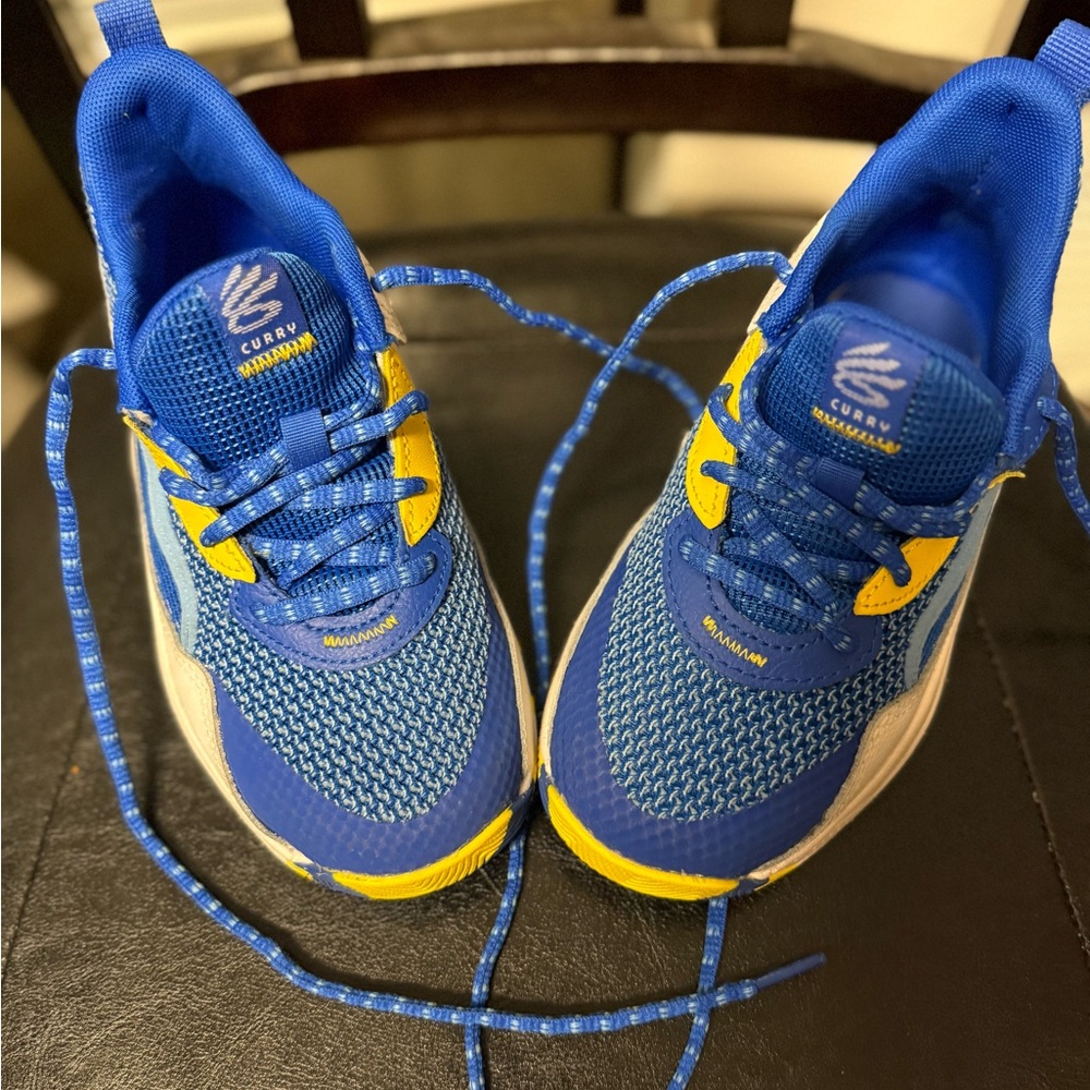 Steph Curry Under Armor Basketball Shoes 1.5Y